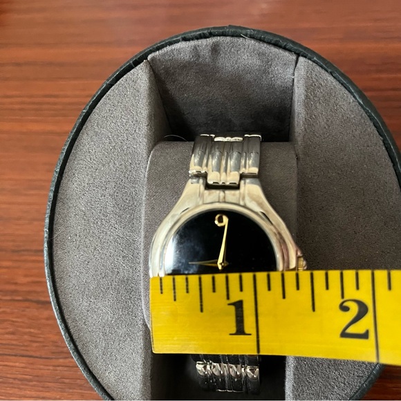 Movado Vintage Watch Esperanza Model 90’s Black Dial Gold Tone Stainless Steel - Picture 12 of 12